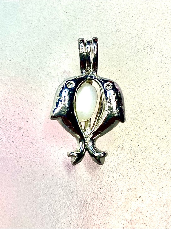 Jewelry - Dolphin Pearl Pendant in Shiny Silver Tone